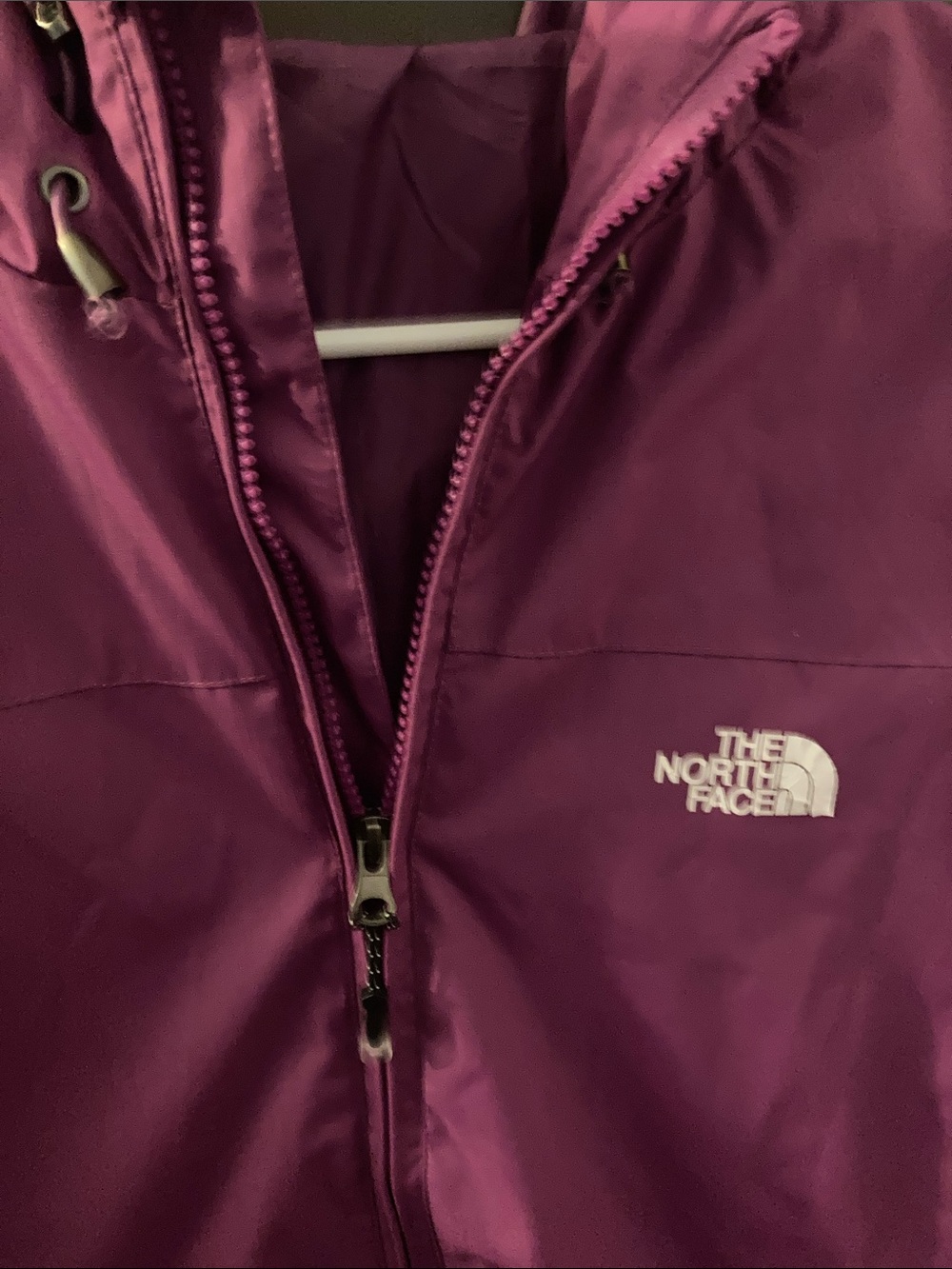 Northface rain/light coat - Picture 2 of 5